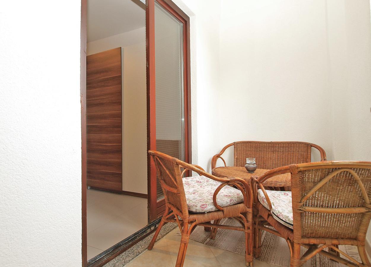 Apartments Smaila 1729 Пула Екстериор снимка